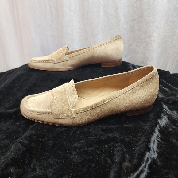 Authentic Prada Suede Leather Loafers in beige. Size 6 US/ 36 EU - Picture 3 of 8